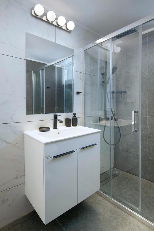 Urban Condo 12 - 2 Bdr Nikosia Bagian luar foto