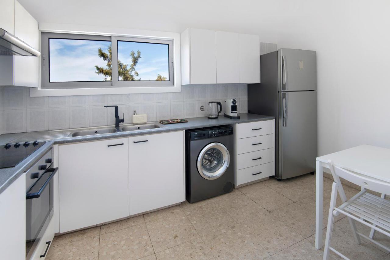 Urban Condo 12 - 2 Bdr Nikosia Bagian luar foto